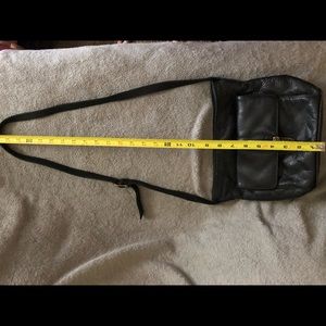 VTG Black JG Hook leather shoulder bag